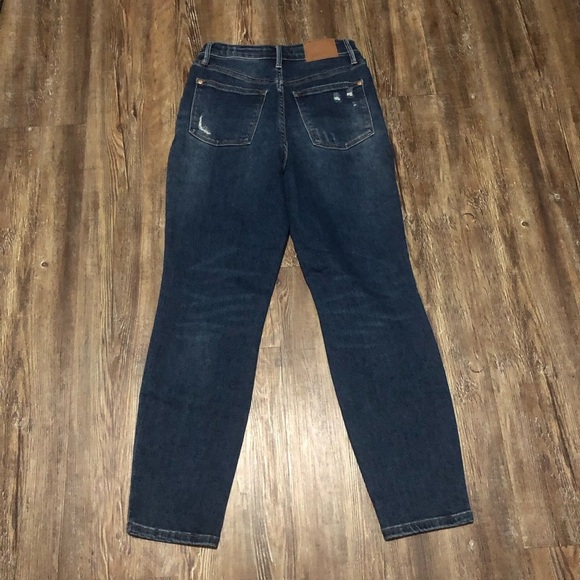 Judy Blue Jeans Women's 5/27 Slim Fit Dark Wash Stretchy Everyday Denim - Picture 5 of 6